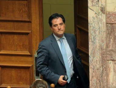 Άδωνις για σκάνδαλο Ντυνάν: «Καθαρός ουρανός, αστραπές δε φοβάται»